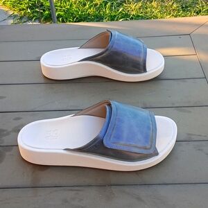 ABEO SANDALS